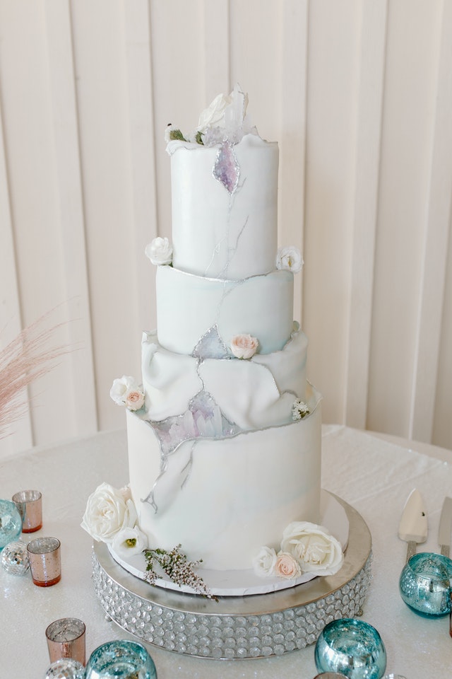 summer wedding cake